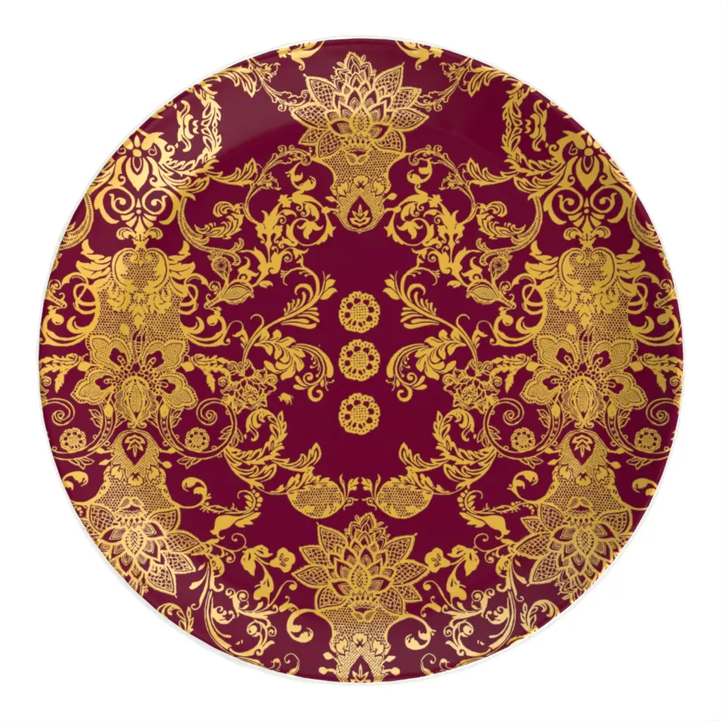 Dinner Plate Charger in Yellow Gold - di - 3/4 View