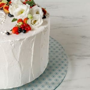 Glass wedding cake stand