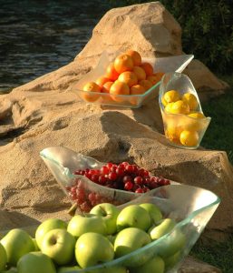 Oversized bowls for buffet presentations