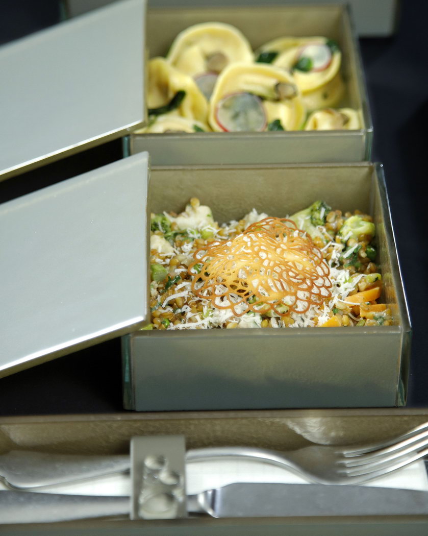 Glass pasta serving dish modern stylish brand identity restaurant MyGlassStudio