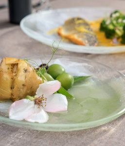 bespoke italian inspired tableware small appetizer glass plate hotel restaurant MyGlassStudio